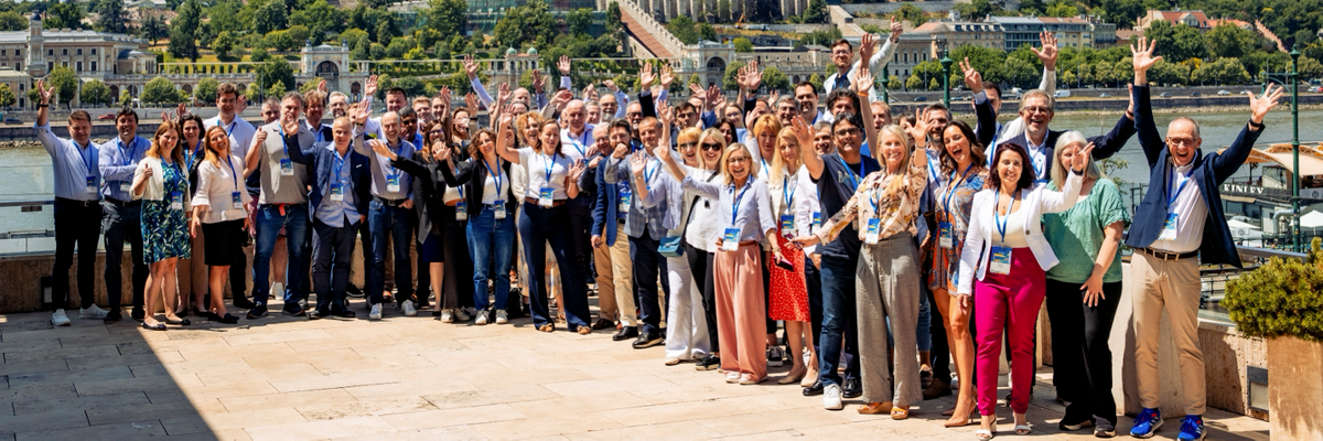 European conf group picture.png